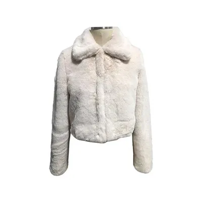 Áo khoác lông thú giả sang trọng màu kem